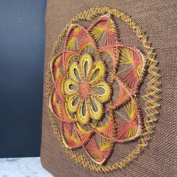 Mandala String Art Wall Decor Encased Vintage - Picture 8 of 16